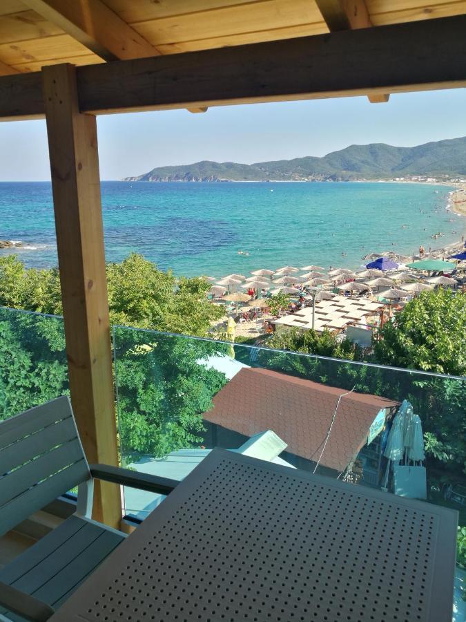 Athos Veranda Sarti Esterno foto