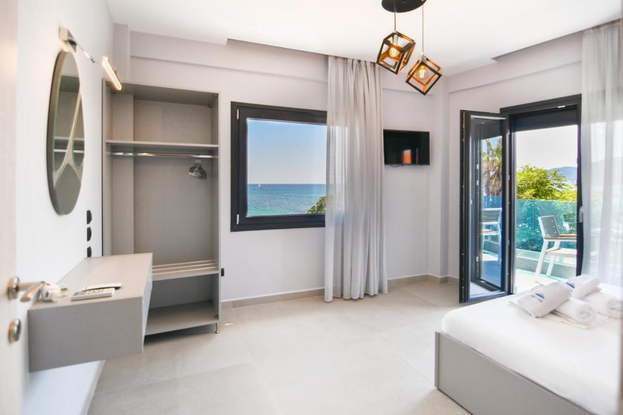 Athos Veranda Sarti Esterno foto